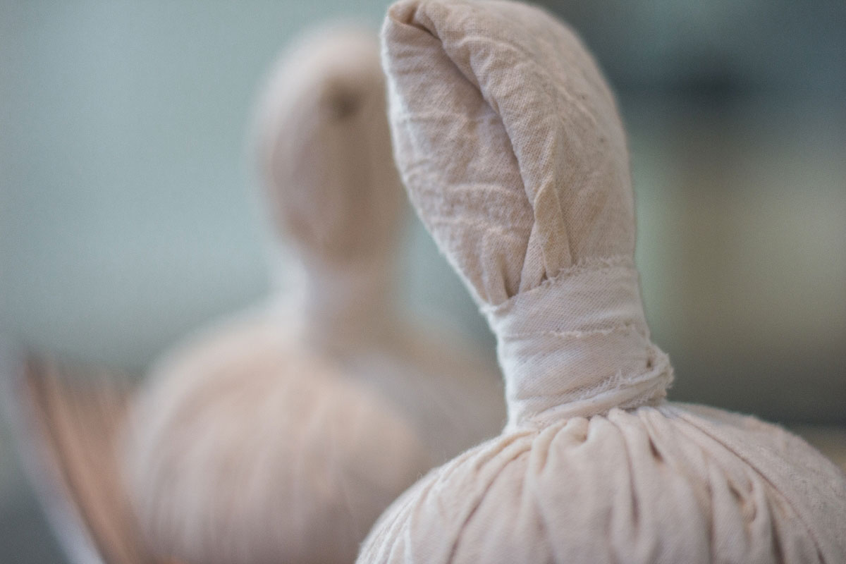 Vediamo ora quali sono i principali benefici fisici del massaggio ayurveda