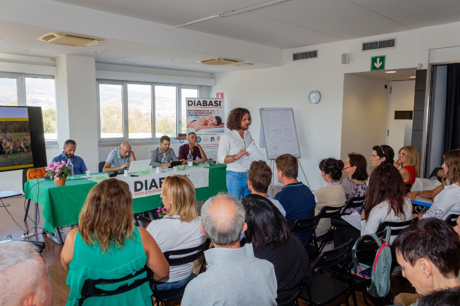 NUOVE OPPORTUNITÀ DI LAVORO PER TE CON DIABASI® 2 6°-Campus-sul-Massaggio-Diabasi