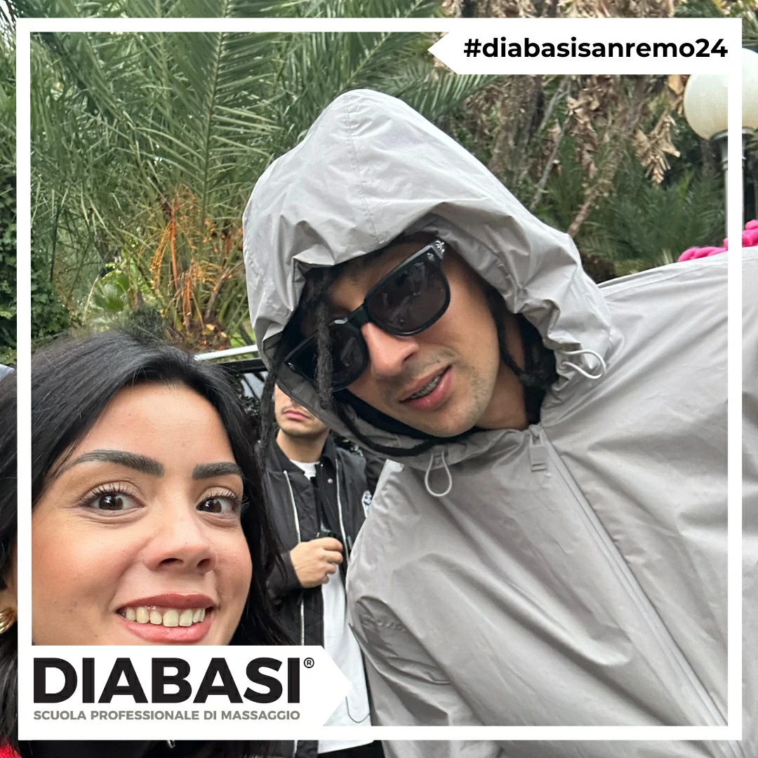 MASSAGGIATORI UFFICIALI DIABASI® DURANTE IL FESTIVAL DI SANREMO 2024 con Ghali MASSAGGIATORI UFFICIALI DIABASI® DURANTE IL FESTIVAL DI SANREMO 2024 con Ghali