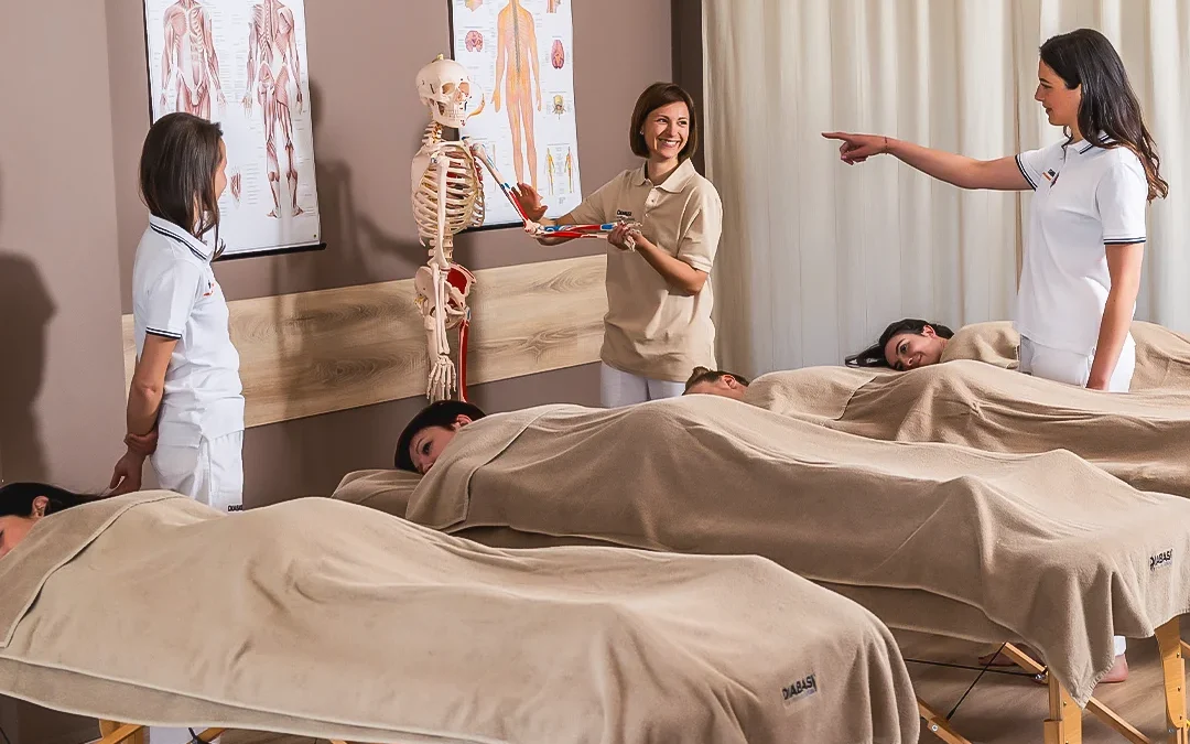 Diploma Professionale Avanzato in Massaggio Massoterapico del Benessere