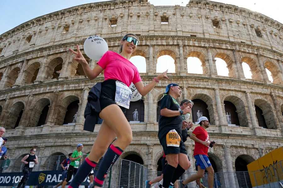 MASSAGGIA ALLA MARATONA DI ROMA 2025 CON DIABASI® 3