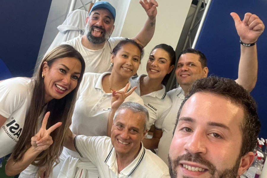 MASSAGGIA ALLA MARATONA DI NAPOLI 2025